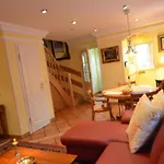بيت للعطل Lotsenhaus By Interhome *