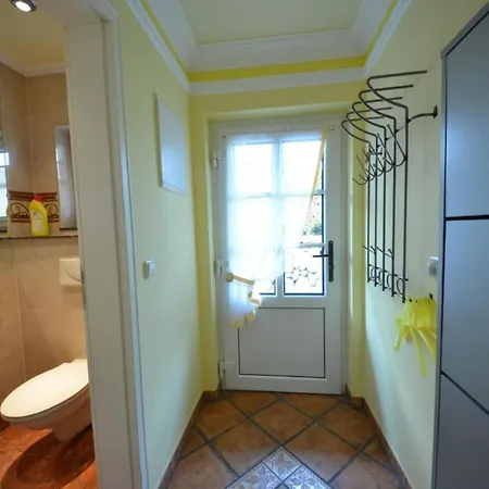 Casa de Férias Lotsenhaus By Interhome Groß Zicker